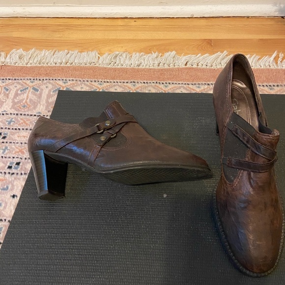 Gabor (Germany) Stylish Woman’s Shoes - Picture 4 of 5